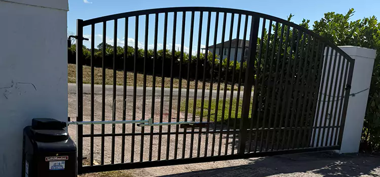 Driveway Fence Repair Lees Summit